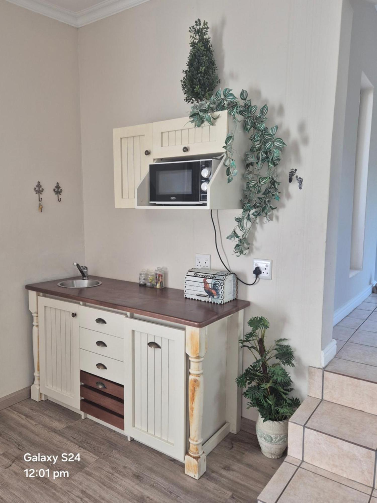 , Sandbaai House Holiday home